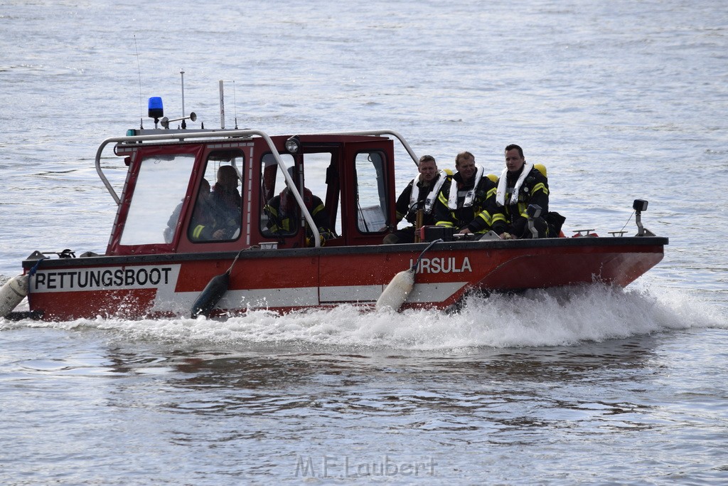 Schiff 1 Koeln in Hoehe der Koelner Zoobruecke P143.JPG - Miklos Laubert